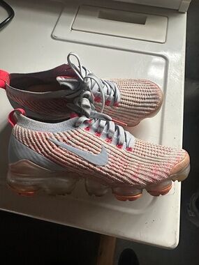 Nike Women's Flyknit VaporMax Sneaker in Coral Pink and Light Gray